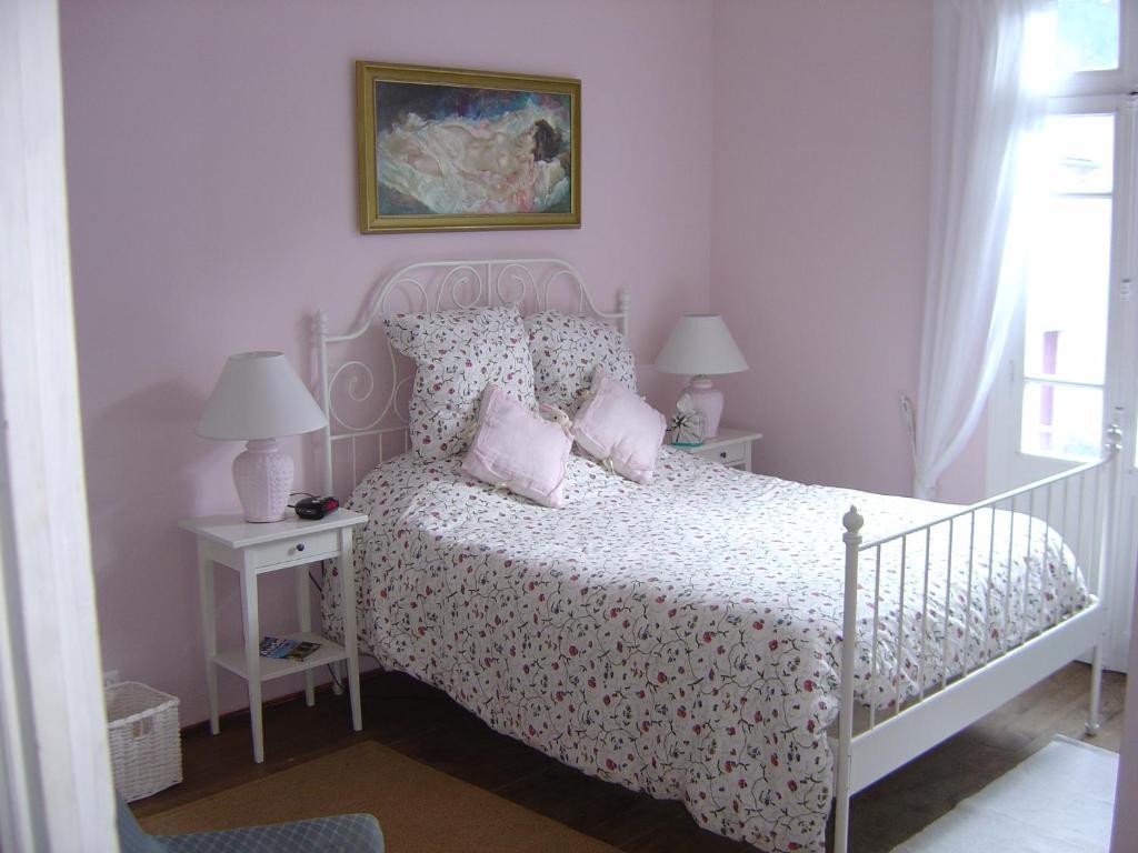 Aux Quatre Saisons Axat Bed & Breakfast Стая снимка