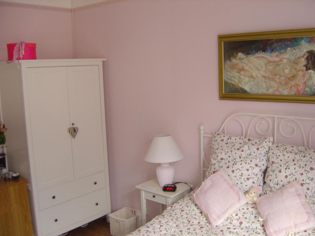Aux Quatre Saisons Axat Bed & Breakfast Стая снимка
